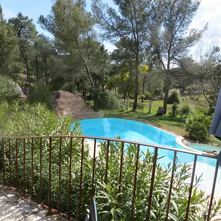 Avec Piscine à Débordement - Sans Vis à Vis Villa *